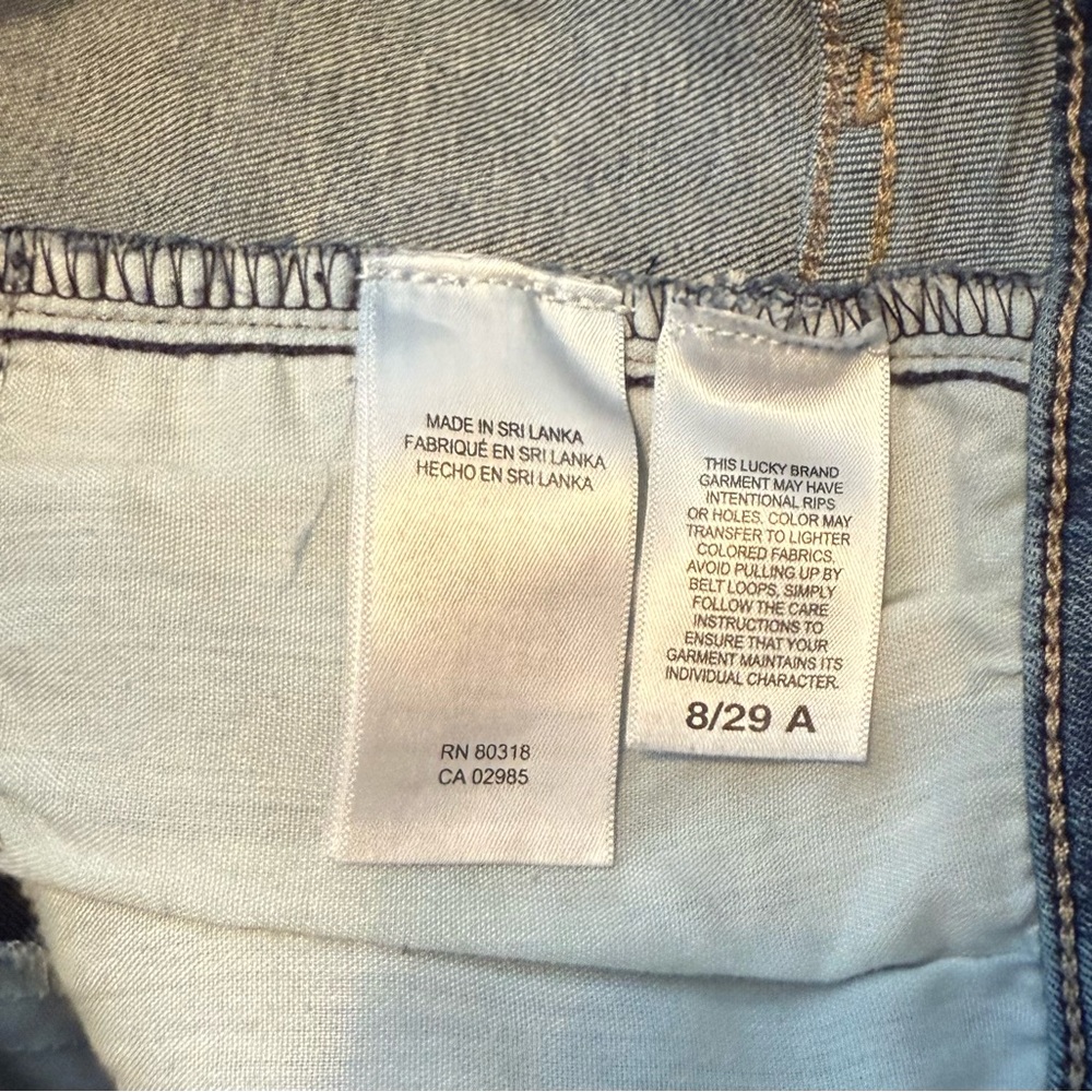 Lucky Brand Frayed or Raw Hem skinny jeans size 8/29 A - Picture 7 of 8